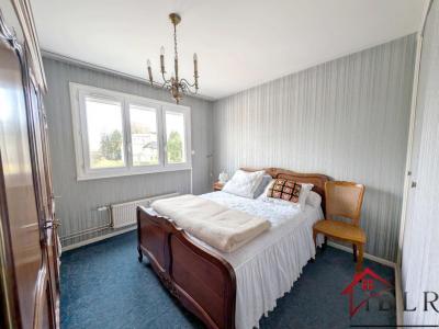 For sale Oyonnax 3 rooms 65 m2 Ain (01100) photo 3