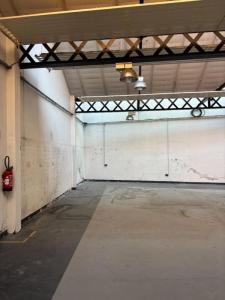 Louer Commerce 485 m2 Lyon-9eme-arrondissement