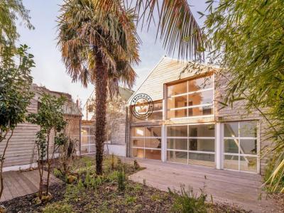 For sale Nantes 7 rooms 244 m2 Loire atlantique (44000) photo 0