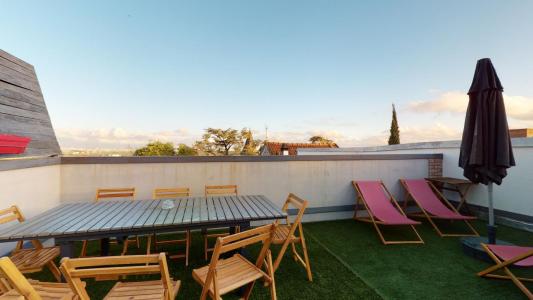 For rent Suresnes 8 rooms 161 m2 Hauts de Seine (92150) photo 3