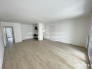 For rent Apartment Bordeaux  53 m2 2 pieces