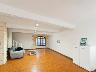 For sale Roquemaure 5 rooms 163 m2 Gard (30150) photo 3