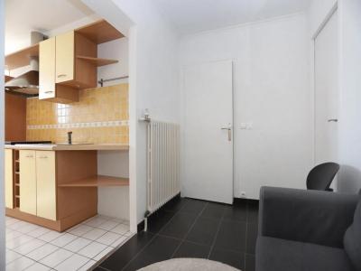 For sale Rennes 5 rooms 69 m2 Ille et vilaine (35000) photo 4