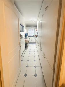 Acheter Appartement 93 m2 Saint-cloud