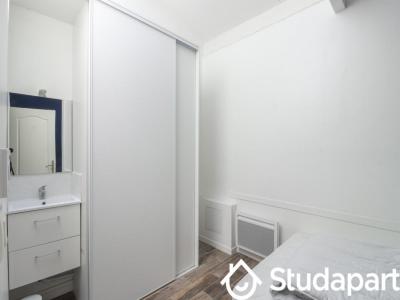 Louer Appartement 9 m2 Talence