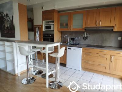 For rent Montigny-le-bretonneux 1 room 11 m2 Yvelines (78180) photo 3