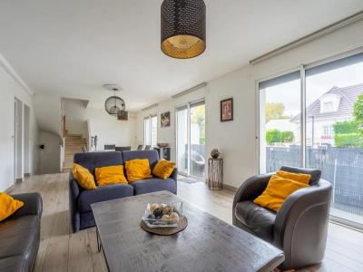 Acheter Maison 196 m2 Romainville