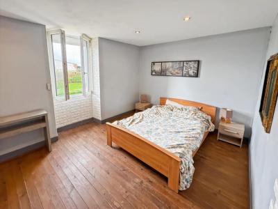 For sale Hure 5 rooms 140 m2 Gironde (33190) photo 3