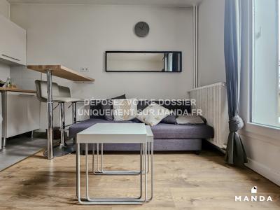 For rent Issy-les-moulineaux 2 rooms 31 m2 Hauts de Seine (92130) photo 1