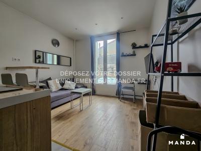 For rent Issy-les-moulineaux 2 rooms 31 m2 Hauts de Seine (92130) photo 3