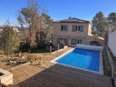 For sale Saint-maximin-la-sainte-baume saint maximin la sainte baume 6 rooms 141 m2 Var (83470) photo 0