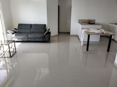 Louer Appartement 70 m2 Brando