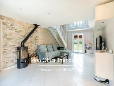 For sale Trets 5 rooms 170 m2 Bouches du Rhone (13530) photo 2