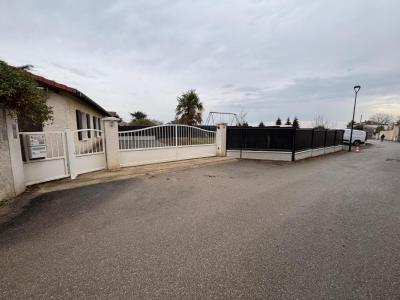 For rent Chaponost 162 m2 Rhone (69630) photo 1