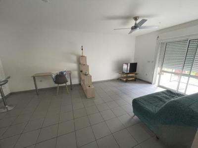 Louer Appartement 44 m2 Saint-gilles-les-hauts