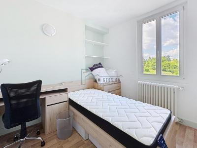 For rent Limoges 5 rooms 9 m2 Haute vienne (87000) photo 0