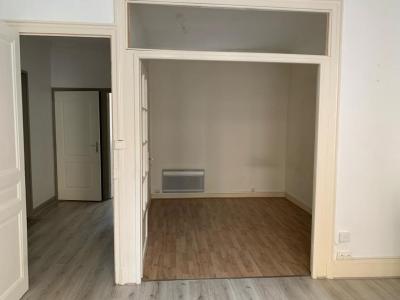 For rent Lyon-9eme-arrondissement 1 room 40 m2 Rhone (69009) photo 1