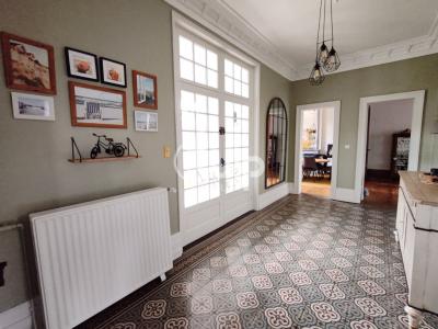 Acheter Prestige 390 m2 Saint-etienne-au-mont