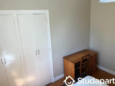 Louer Appartement Ambares-et-lagrave 410 euros