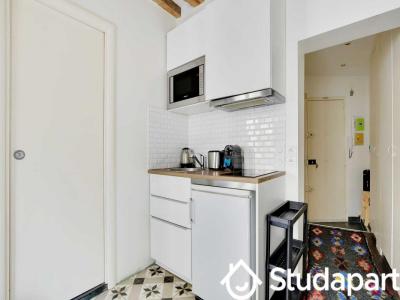 For rent Paris-18eme-arrondissement 1 room 20 m2 Paris (75018) photo 2