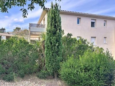 For sale Villeneuve-les-avignon 3 rooms 64 m2 Gard (30400) photo 2