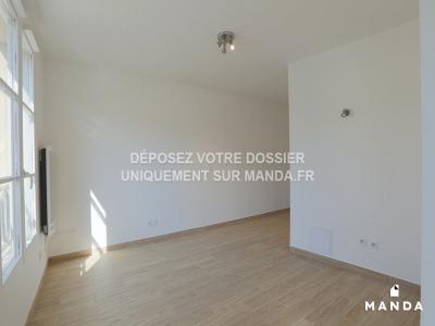 For rent Buc 1 room 20 m2 Yvelines (78530) photo 3