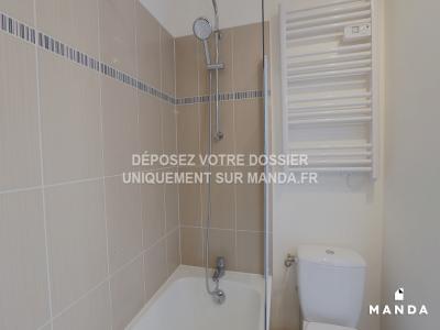 For rent Buc 1 room 20 m2 Yvelines (78530) photo 4