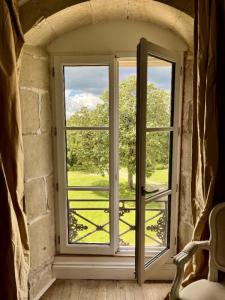 For sale Pressac 9 rooms 297 m2 Vienne (86460) photo 3