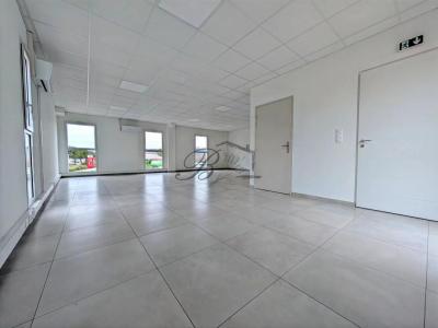 Annonce Location Bureau Pertuis 84