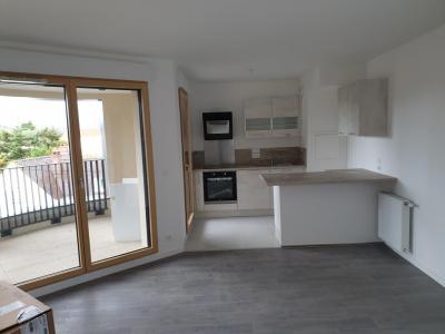 For rent Mantes-la-jolie 3 rooms 62 m2 Yvelines (78200) photo 1