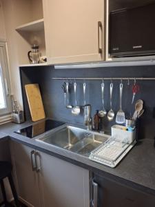 For rent Asnieres-sur-seine 1 room 28 m2 Hauts de Seine (92600) photo 0