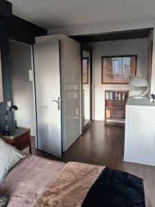 For rent Asnieres-sur-seine 1 room 28 m2 Hauts de Seine (92600) photo 1