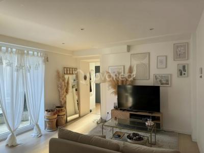 For sale Pau 3 rooms 65 m2 Pyrenees atlantiques (64000) photo 1