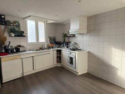 For sale Pau 3 rooms 65 m2 Pyrenees atlantiques (64000) photo 2