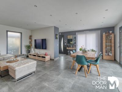 For sale Bourdonne 5 rooms 121 m2 Yvelines (78113) photo 2