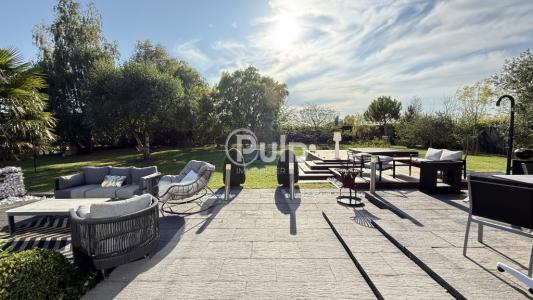 For sale Estaires 6 rooms 200 m2 Nord (59940) photo 0