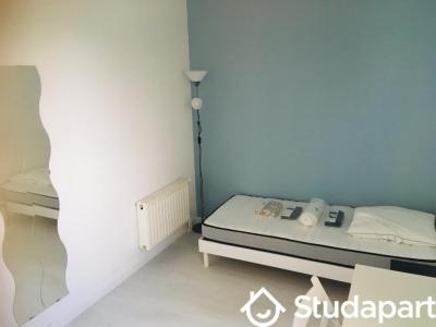 Louer Appartement Noisiel 545 euros