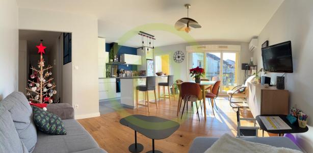 For sale Montpellier 4 rooms 79 m2 Herault (34000) photo 1