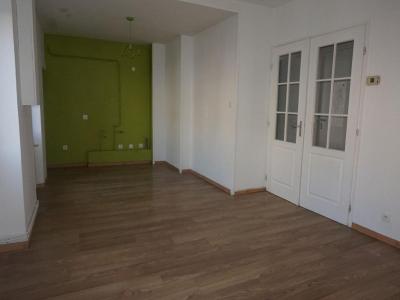 For sale Firminy 3 rooms 53 m2 Loire (42700) photo 2