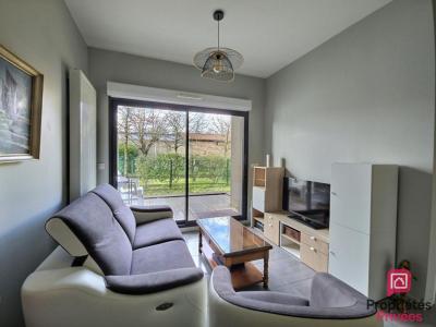 For sale Saint-medard-en-jalles 2 rooms 40 m2 Gironde (33160) photo 0