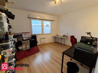 For sale Vierzon 3 rooms 76 m2 Cher (18100) photo 2