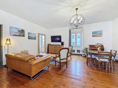 For sale Vannes 3 rooms 69 m2 Morbihan (56000) photo 1