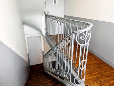 For sale Vannes 2 rooms 48 m2 Morbihan (56000) photo 1