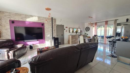 For sale Laurens 4 rooms 93 m2 Herault (34480) photo 2