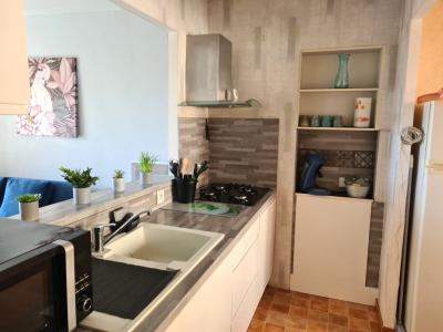 For sale Millau 10 rooms 200 m2 Aveyron (12100) photo 3