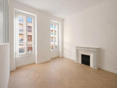 For sale Marseille-6eme-arrondissement 3 rooms 56 m2 Bouches du Rhone (13006) photo 0
