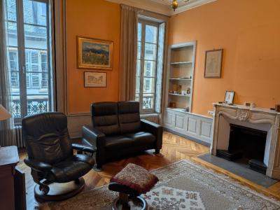 For sale Chambery 5 rooms 156 m2 Savoie (73000) photo 2