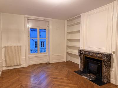For rent Lyon-6eme-arrondissement 2 rooms 67 m2 Rhone (69006) photo 0