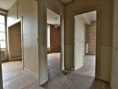 For sale CENTRE VILLE 5 rooms 140 m2 Maine et loire (49300) photo 2
