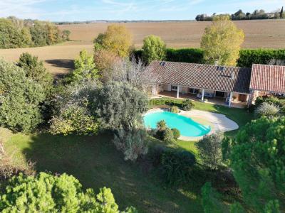 For sale Flourens 7 rooms 225 m2 Haute garonne (31130) photo 0